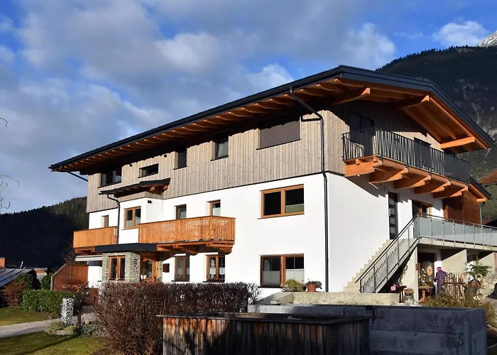 Gaestehaus Koell Roppen