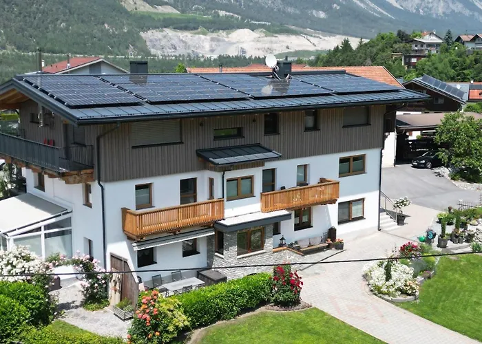 Gaestehaus Koell * Roppen
