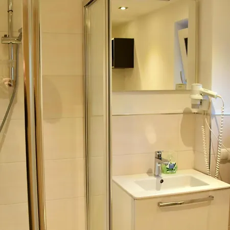 Apartament Gaestehaus Koell Roppen