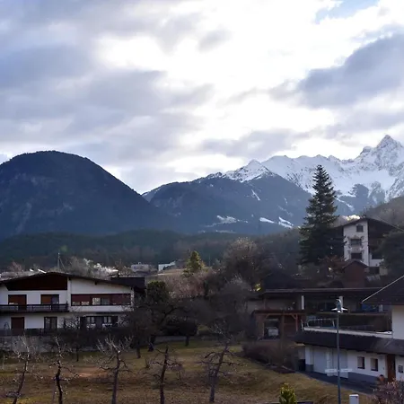 Gaestehaus Koell Apartament Roppen