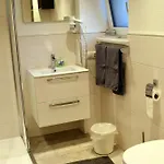 Gaestehaus Koell * Roppen