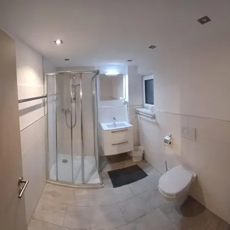 דירה Gaestehaus Koell *